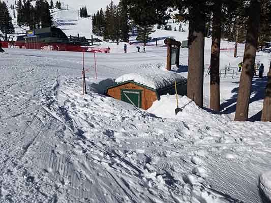 Burried hut at Alpine Meadows, Feb 2017